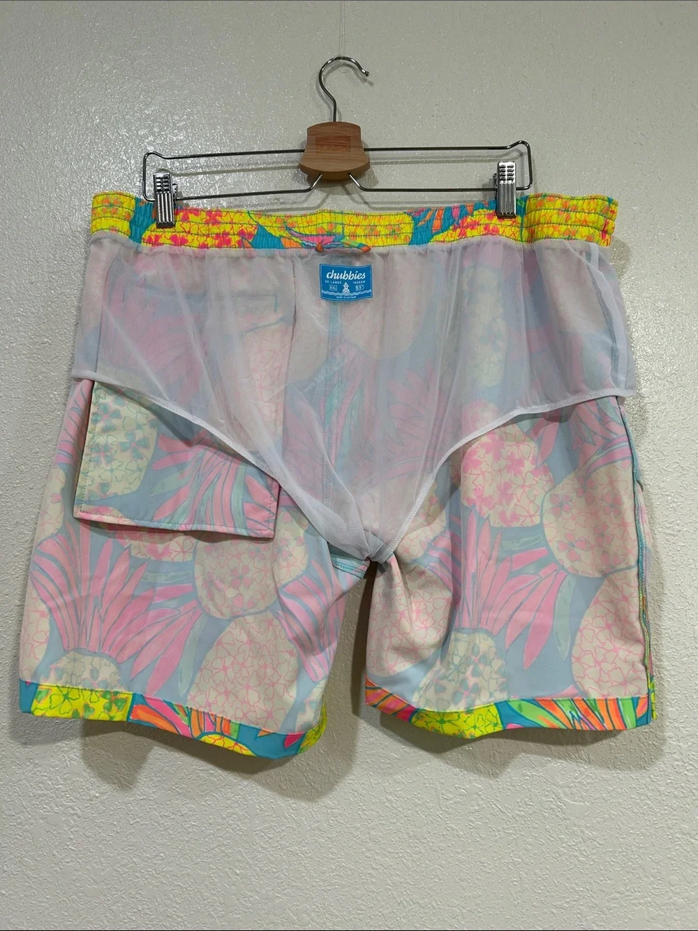 CHUBBIES  Men’s 5.5” Classic Swim Truck The Hooligans Pineapple Multi Sz XXL New